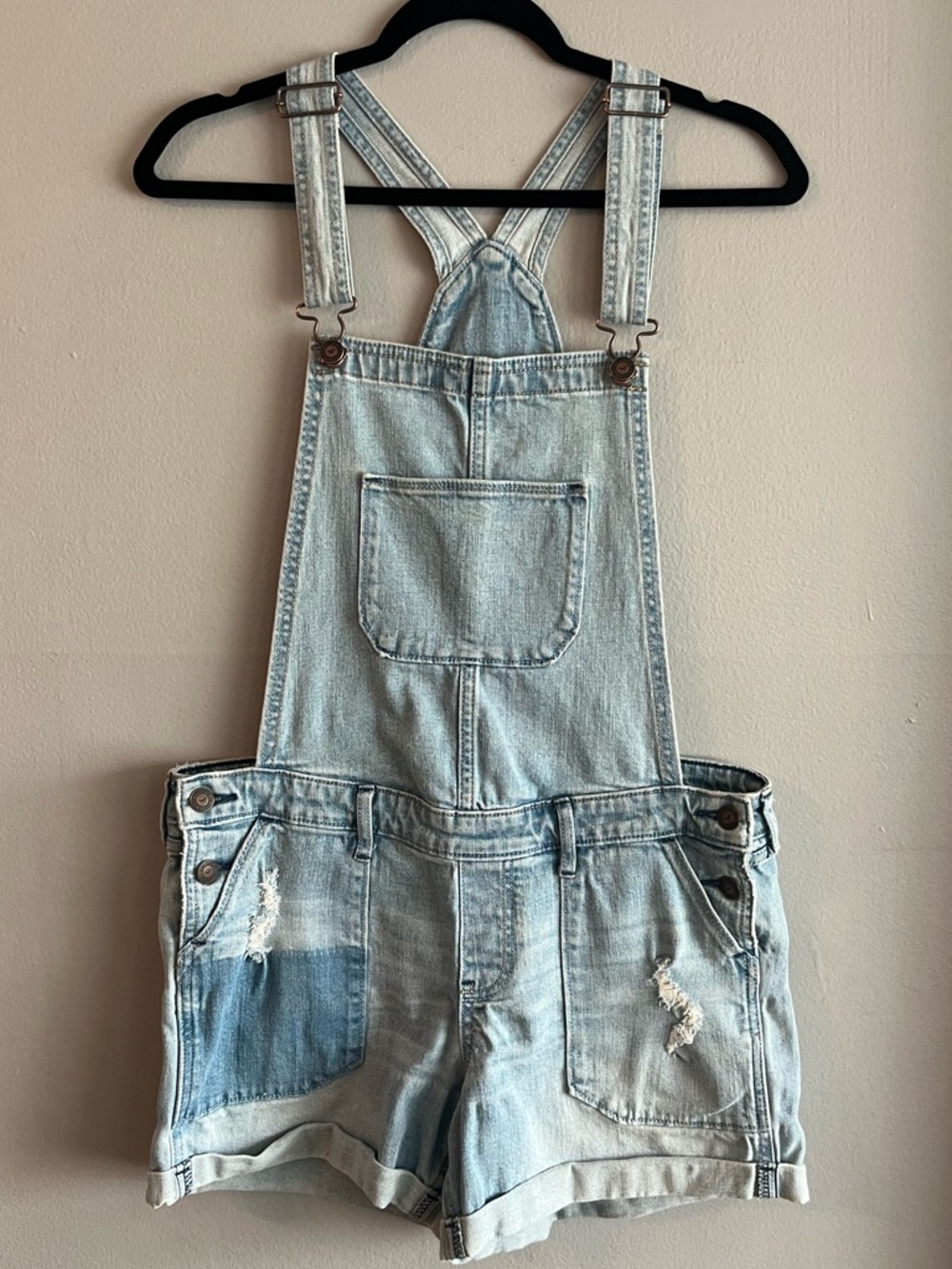 Hollister Light Wash Denim Short Overalls (Shortalls)